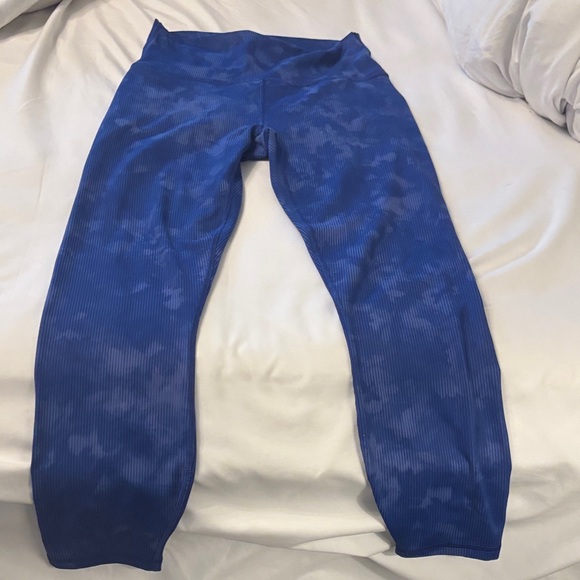 Fabletics Pants - Fabletics Women's Blue Patterned Leggings